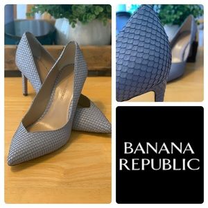 Banana Republic Light Blue Snake Skin Heels (7.5)